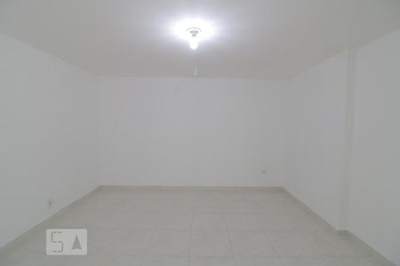 Quarto de casa para alugar com 1 quarto, 40m² em Penha de França, São Paulo