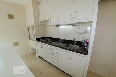 Cozinha de casa de condomínio para alugar com 2 quartos, 150m² em Lagoa da Conceição, Florianópolis