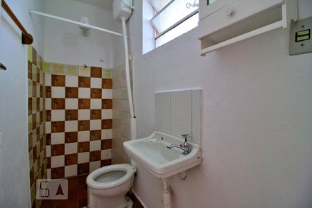 Banheiro de casa para alugar com 1 quarto, 30m² em Vila Guiomar, Santo André