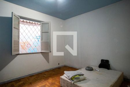 Quarto 2 de casa para alugar com 4 quartos, 220m² em Santa Efigênia, Belo Horizonte