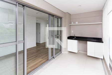 Varanda  de apartamento para alugar com 2 quartos, 74m² em Indianópolis, São Paulo