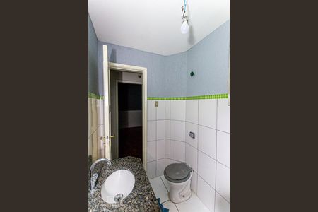 Banheiro de apartamento à venda com 1 quarto, 48m² em Centro, Niterói