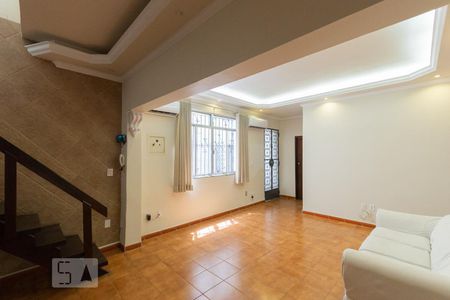 Sala de casa à venda com 7 quartos, 205m² em Tijuca, Rio de Janeiro