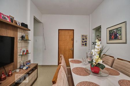 Sala de apartamento para alugar com 2 quartos, 70m² em São Cristóvão, Rio de Janeiro