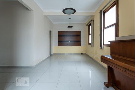 Sala de Estar de casa à venda com 3 quartos, 250m² em Cachambi, Rio de Janeiro