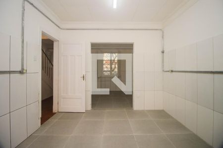 Sala de casa à venda com 3 quartos, 200m² em Floresta, Porto Alegre