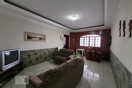 Sala de casa para alugar com 2 quartos, 158m² em Jardim Melvi, Praia Grande