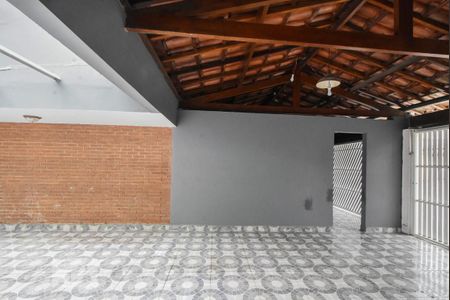 Garagem de casa à venda com 8 quartos, 500m² em Vila Cordeiro, São Paulo