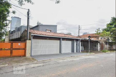 Casa de casa à venda com 8 quartos, 500m² em Vila Cordeiro, São Paulo