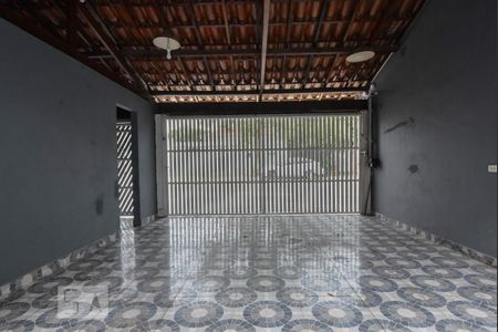 Garagem de casa à venda com 8 quartos, 500m² em Vila Cordeiro, São Paulo