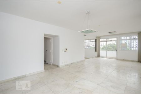 Sala de apartamento à venda com 4 quartos, 219m² em Coracao de Jesus, Belo Horizonte