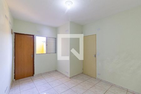 Quarto 1 de casa para alugar com 2 quartos, 74m² em Jardim das Flores, Osasco