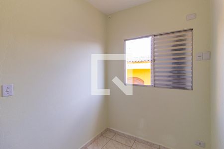 Quarto 2 de casa para alugar com 2 quartos, 74m² em Jardim das Flores, Osasco