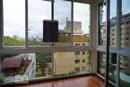 Sala de kitnet/studio à venda com 1 quarto, 90m² em Moinhos de Vento, Porto Alegre