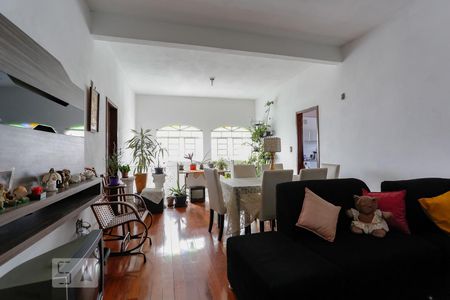 Sala 2 de casa à venda com 10 quartos, 450m² em Sagrada Família, Belo Horizonte