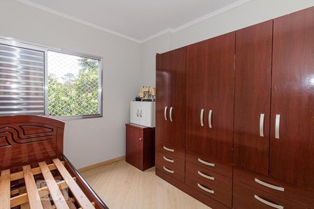 Quarto 1 de apartamento para alugar com 2 quartos, 65m² em Vila Mazzei, São Paulo