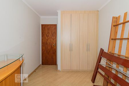 Quarto 2 de apartamento para alugar com 2 quartos, 65m² em Vila Mazzei, São Paulo