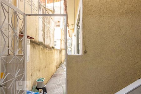 Vista do quarto 1 (entrada) de casa para alugar com 3 quartos, 80m² em Irajá, Rio de Janeiro