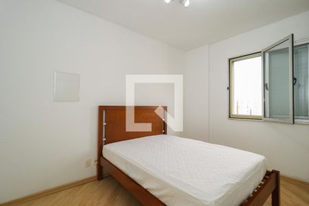 Quarto 1 de apartamento para alugar com 3 quartos, 80m² em Vila Andrade, São Paulo