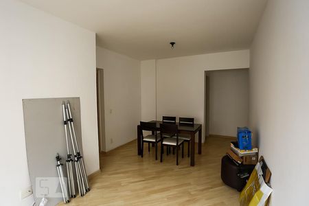 Sala de apartamento para alugar com 3 quartos, 65m² em Vila Andrade, São Paulo
