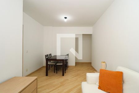 Sala de apartamento para alugar com 3 quartos, 80m² em Vila Andrade, São Paulo