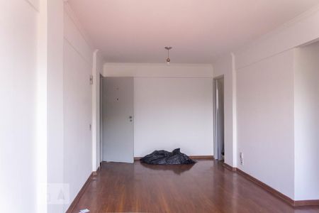 Apartamento para alugar com 70m², 3 quartos e 2 vagasSala