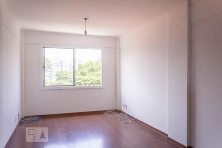 Sala de apartamento para alugar com 3 quartos, 70m² em Jardim Taquaral, São Paulo