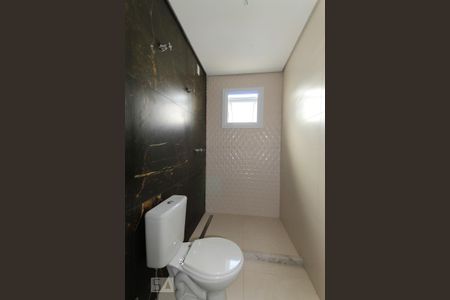 Casa de condomínio à venda com 140m², 3 quartos e 2 vagas Casa de condomínio à venda com 140m², 3 quartos e 2 vagasBanheiro