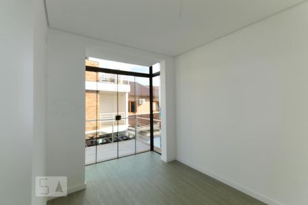 Casa de condomínio à venda com 140m², 3 quartos e 2 vagas Casa de condomínio à venda com 140m², 3 quartos e 2 vagasQuarto 2