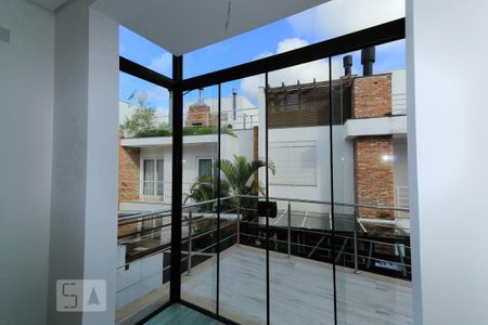 Casa de condomínio à venda com 140m², 3 quartos e 2 vagas Casa de condomínio à venda com 140m², 3 quartos e 2 vagasVaranda do quarto 2