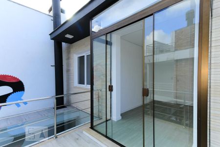 Casa de condomínio à venda com 140m², 3 quartos e 2 vagas Casa de condomínio à venda com 140m², 3 quartos e 2 vagasVaranda do quarto 2