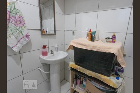 Apartamento à venda com 54m², 2 quartos e 1 vaga Apartamento à venda com 54m², 2 quartos e 1 vagaBanheiro