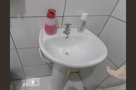 Apartamento à venda com 54m², 2 quartos e 1 vaga Apartamento à venda com 54m², 2 quartos e 1 vagaBanheiro - pia