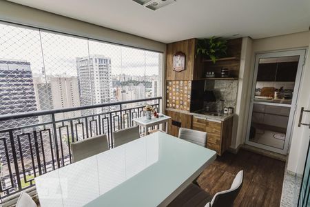 Varanda de apartamento à venda com 3 quartos, 115m² em Barra Funda, São Paulo