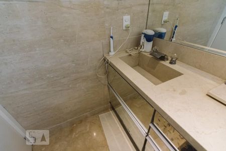 Banheiro da Suíte 1 de apartamento à venda com 3 quartos, 115m² em Barra Funda, São Paulo