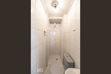 Banheiro 1 de casa à venda com 3 quartos, 106m² em Vila Granada, São Paulo