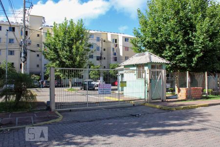 Apartamento para alugar com 46m², 2 quartos e 1 vaga Apartamento para alugar com 46m², 2 quartos e 1 vagaFachada