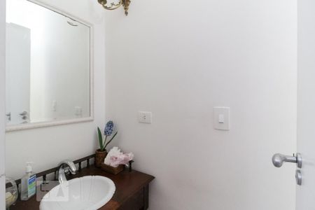 Lavabo de apartamento à venda com 4 quartos, 180m² em Aclimação, São Paulo