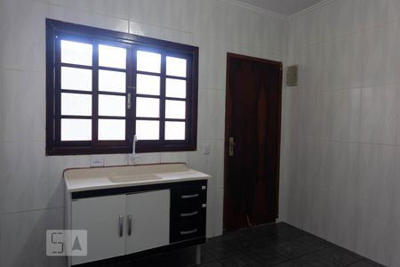 Sala/cozinha de casa para alugar com 2 quartos, 50m² em Parque Mirante da Mata, Cotia