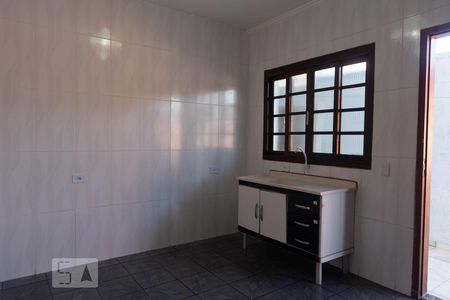 Sala/cozinha de casa para alugar com 2 quartos, 50m² em Parque Mirante da Mata, Cotia