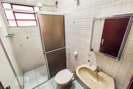 Banheiro Social de casa à venda com 2 quartos, 165m² em Jardim América, Taboão da Serra