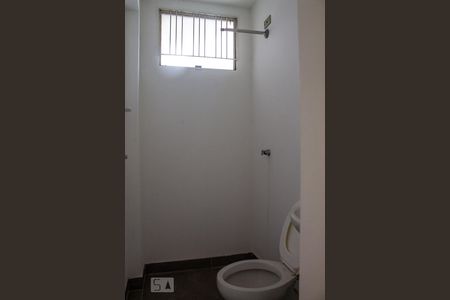 Banheiro de Serviço de apartamento à venda com 3 quartos, 115m² em Bosque, Campinas