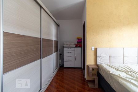 Quarto de casa à venda com 3 quartos, 180m² em Vila Santa Virginia, São Paulo