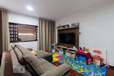 Sala de casa à venda com 3 quartos, 180m² em Vila Santa Virginia, São Paulo