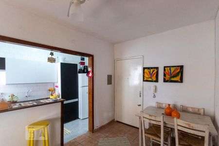 Sala de Estar de apartamento à venda com 2 quartos, 45m² em Vila Nova, Porto Alegre