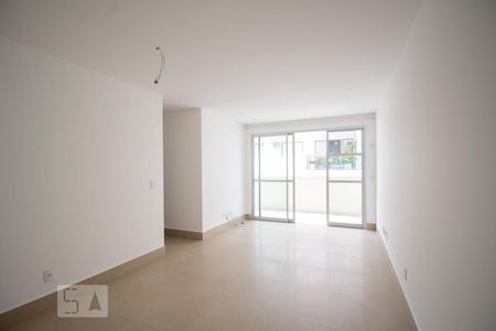 Sala de apartamento para alugar com 2 quartos, 88m² em Recreio dos Bandeirantes, Rio de Janeiro