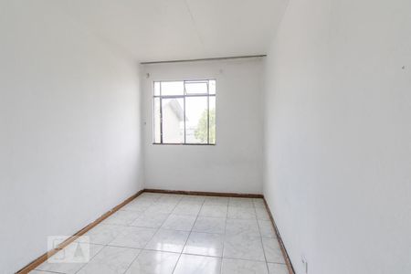 Quarto 2 de apartamento para alugar com 2 quartos, 51m² em Alto Boqueirão, Curitiba
