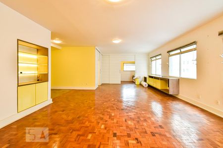 Sala de apartamento para alugar com 4 quartos, 230m² em Higienópolis, São Paulo