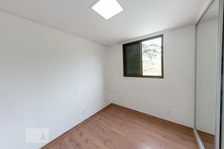 Quarto 1 de apartamento para alugar com 3 quartos, 75m² em Buritis, Belo Horizonte