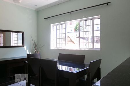 Sala de Jantar de casa à venda com 4 quartos, 300m² em Vila Carmosina, São Paulo